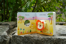 Load image into Gallery viewer, Daddy and Me: Finger Puppet Book