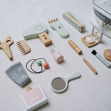 Load image into Gallery viewer, Hairdresser Pretend-Play Set