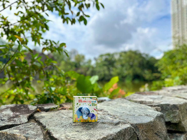 Mommy and Me: Finger Puppet Book