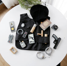 Load image into Gallery viewer, Policeman Pretend-Play Set