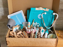 Load image into Gallery viewer, Doctor/Dentist Pretend-Play Set